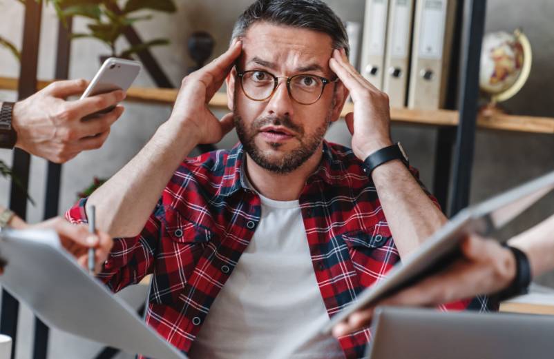 Peut-on cumuler deux emplois ? Peut-on cumuler deux emplois ?